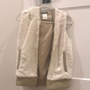 Fuzzy Hooded Vest